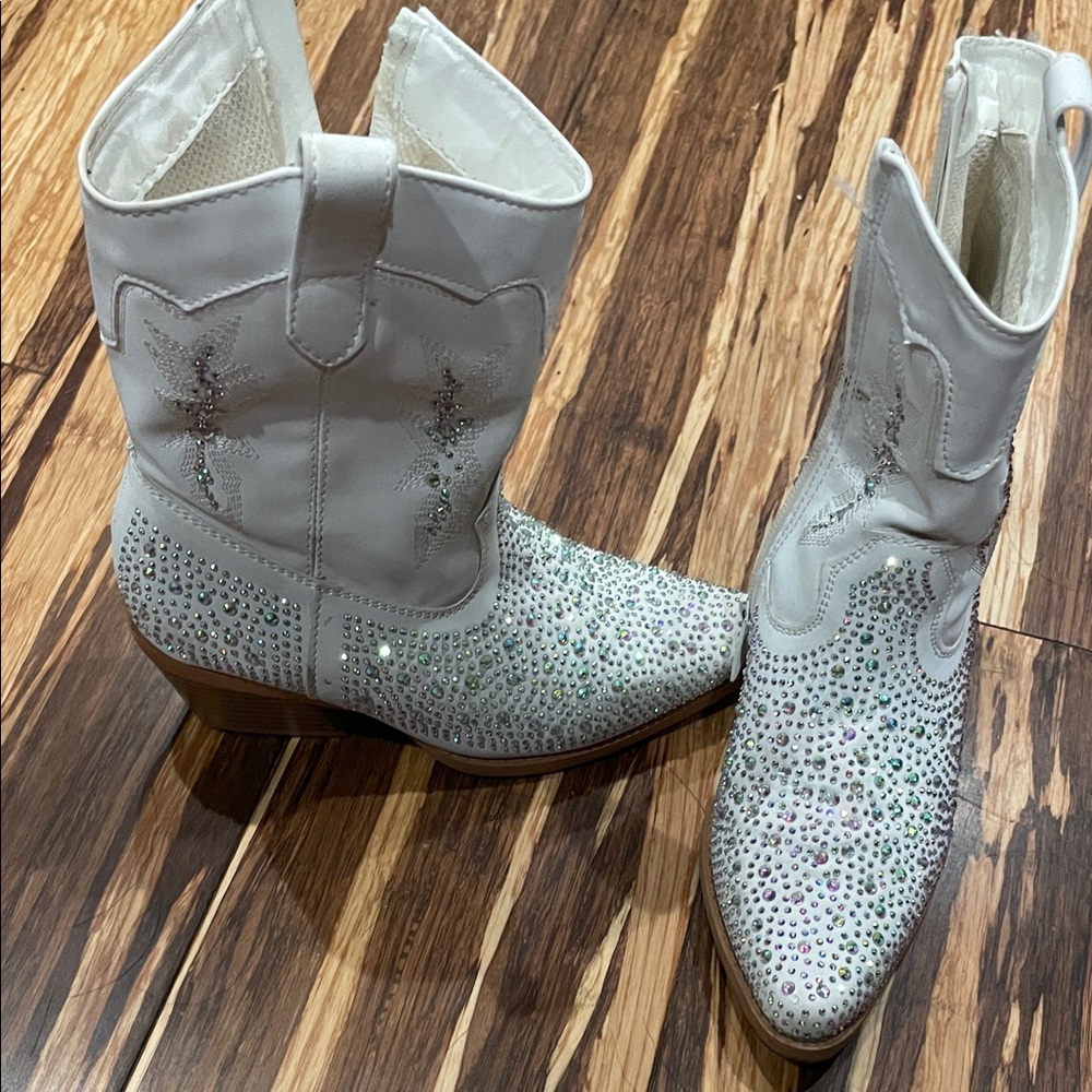 Link Sparkly White Kids Boots